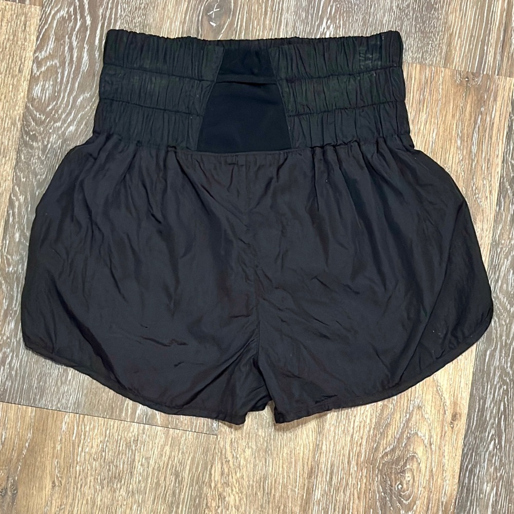 EUC/LIKE NEW FP Movement The Way Home Shorts - Picture 3 of 9
